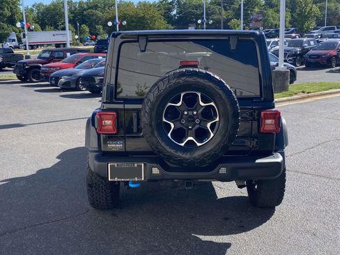 Used 2023 Jeep Wrangler Unlimited Rubicon 4xe w/ Steel Bumper Group AWD/4WD image 6