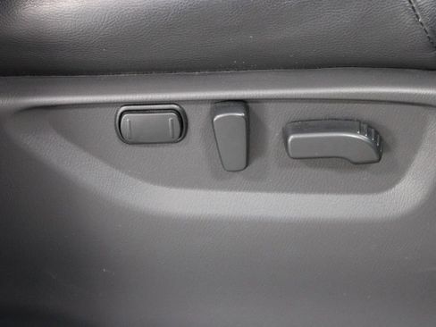 Used 2024 Nissan Armada SL image 29