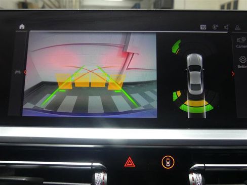 Used 2021 BMW 440i xDrive M440i xDrive w/ Premium Package image 15