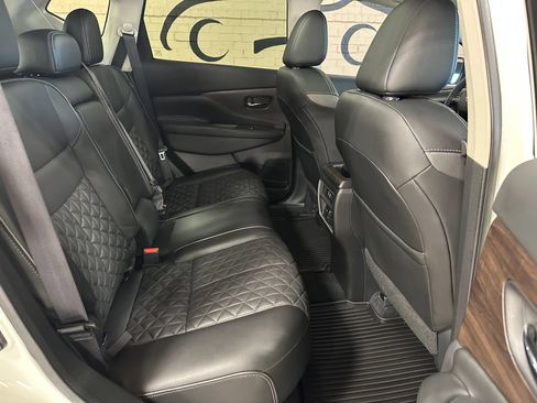 Used 2020 Nissan Murano Platinum w/ Cargo Package AWD/4WD image 19