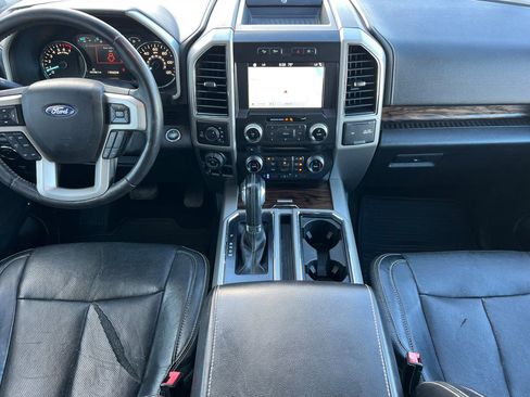 Used 2018 Ford F150 Lariat w/ Equipment Group 502A Luxury AWD/4WD image 14