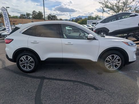 Used 2022 Ford Escape SEL AWD/4WD image 7