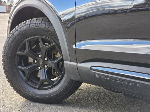 Used 2023 Ford Explorer Timberline w/ Timberline Technology Package image 6