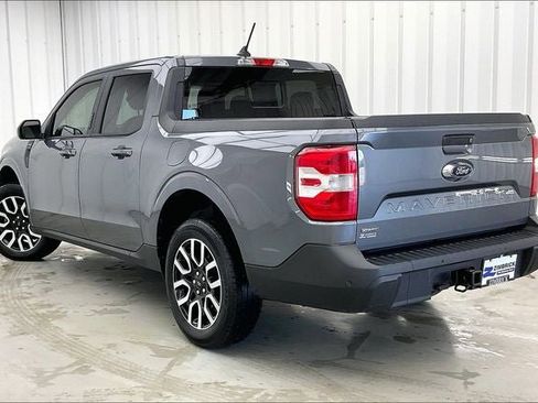 Used 2022 Ford Maverick Lariat w/ Lariat Luxury Package FWD image 11