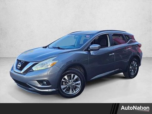 Used 2017 Nissan Murano SV image 1