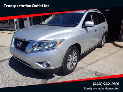Used 2013 Nissan Pathfinder SL w/ Trailer Tow Pkg