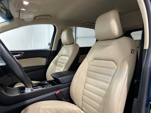 Used 2020 Ford Edge SEL w/ Convenience Package AWD/4WD image 26