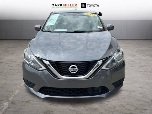 Used 2019 Nissan Sentra SV FWD image 8