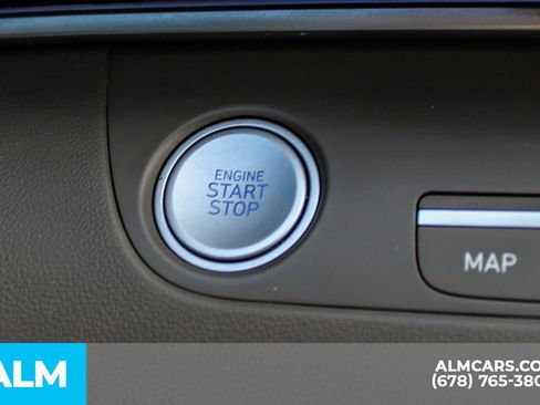 Used 2025 Hyundai Elantra SEL FWD image 26