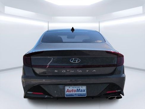 Used 2022 Hyundai Sonata SEL FWD image 4