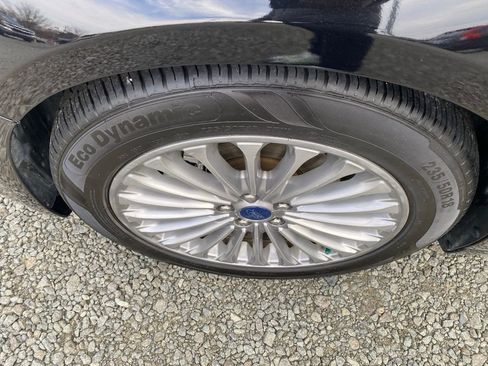 Used 2020 Ford Fusion SE image 26