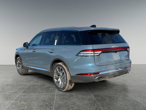 New 2026 Lincoln Aviator Reserve w/ Illumination Package image 3