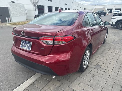 Certified 2025 Toyota Corolla LE image 4