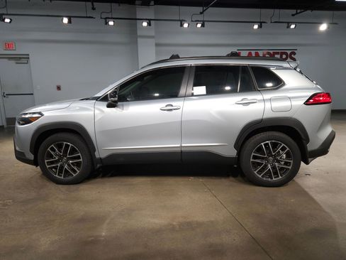 New 2026 Toyota Corolla Cross XLE image 4