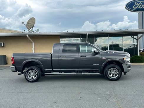 Used 2022 RAM 2500 Laramie AWD/4WD image 12
