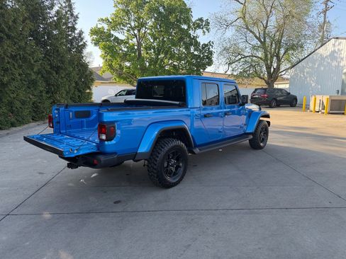 Used 2025 Jeep Gladiator Sport AWD/4WD image 31