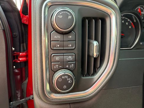 Used 2019 Chevrolet Silverado 1500 RST w/ All-Star Edition image 19