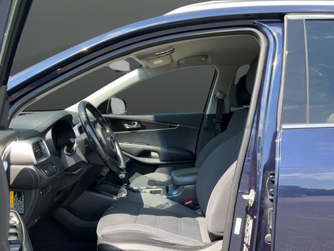 Used 2016 Kia Sorento AWD w/ LX Convenience Package image 17