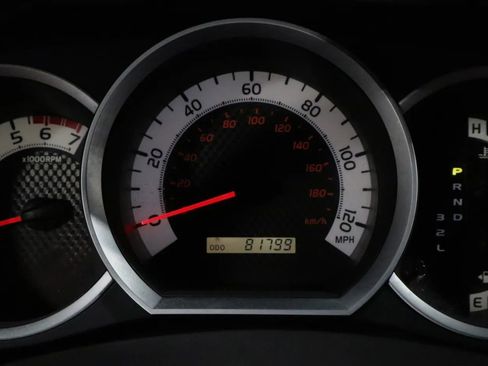 Used 2014 Toyota Tacoma PreRunner w/ Convenience Package RWD image 23