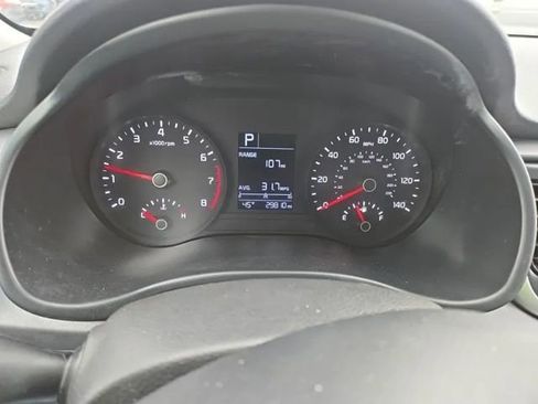 Used 2018 Kia Rio S image 5