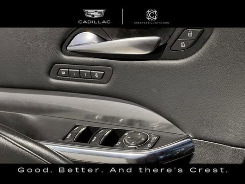 Used 2024 Cadillac XT4 Premium Luxury image 18