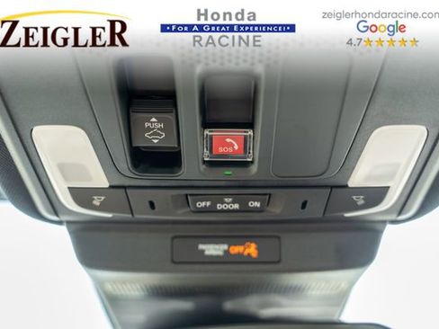 Used 2025 Honda Accord Sport image 32