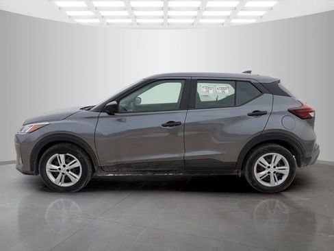 Used 2024 Nissan Kicks S image 5
