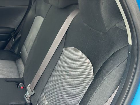 Used 2024 Kia Soul S FWD image 29