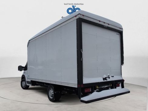 Used 2023 RAM ProMaster 3500 FWD image 7