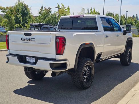 Used 2024 GMC Sierra 2500 Denali Ultimate w/ Max Trailering Package AWD/4WD image 5