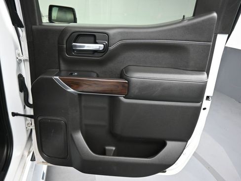 Used 2019 GMC Sierra 1500 SLT w/ SLT Premium Plus Package image 39