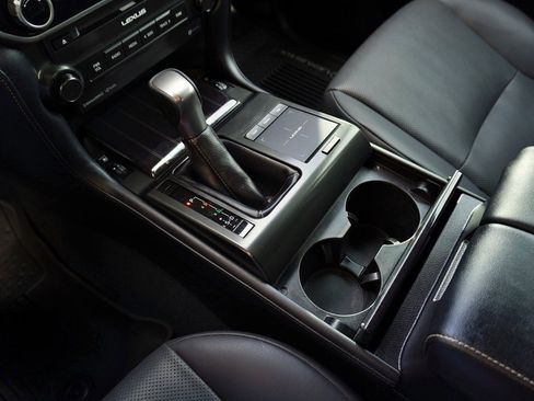 Used 2022 Lexus GX 460 Premium image 24