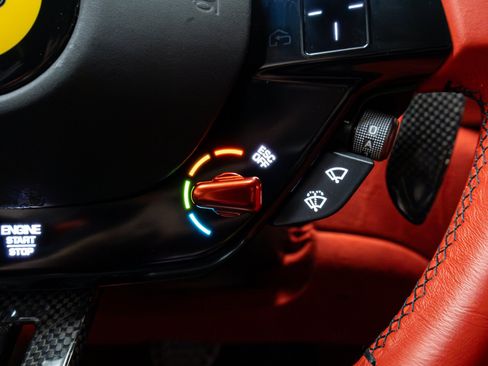 Used 2022 Ferrari Roma RWD image 76
