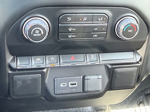New 2026 Chevrolet Silverado 1500 W/T AWD/4WD image 15
