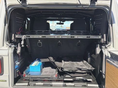 Used 2021 Jeep Wrangler Unlimited Rubicon image 28