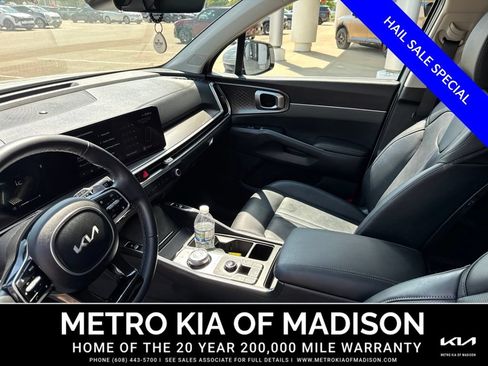 Used 2025 Kia Sorento EX FWD image 14