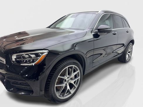 Used 2022 Mercedes-Benz GLC 300 4MATIC image 11
