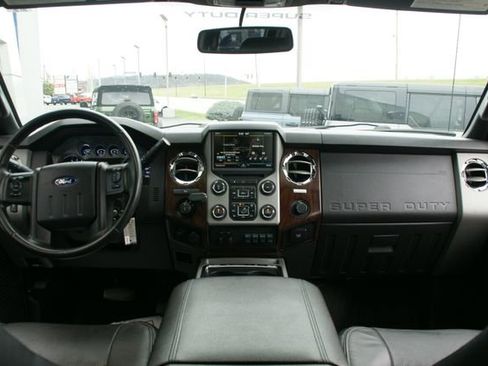 Used 2016 Ford F350 Lariat w/ Lariat Ultimate Package AWD/4WD image 31