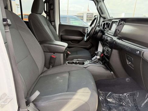 Used 2020 Jeep Wrangler Unlimited Sport S AWD/4WD image 7