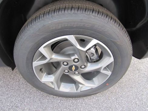 New 2026 Chevrolet Trax LT image 6
