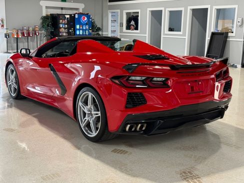 Used 2024 Chevrolet Corvette Stingray Preferred Conv w/ Z51 Performance Package RWD image 6