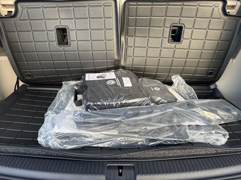 New 2026 Volkswagen Atlas SE image 21