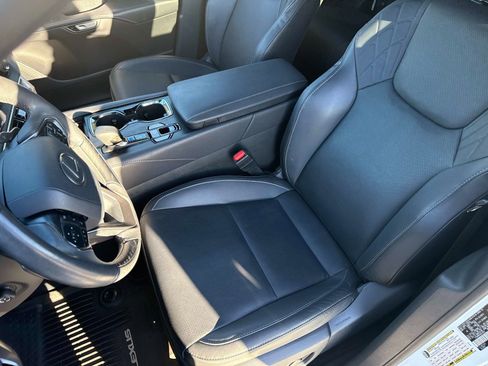 Used 2024 Lexus RX 350 Premium image 16