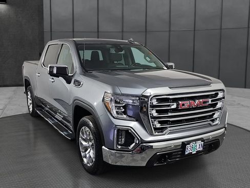 Used 2021 GMC Sierra 1500 SLT w/ SLT Premium Plus Package AWD/4WD image 3