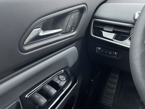 Certified 2024 Honda Prologue Elite image 21