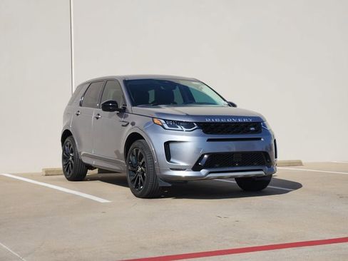 Used 2025 Land Rover Discovery Sport S image 3