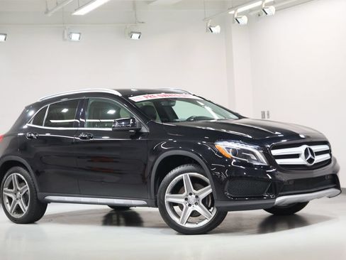 Used 2015 Mercedes-Benz GLA 250 4MATIC image 7