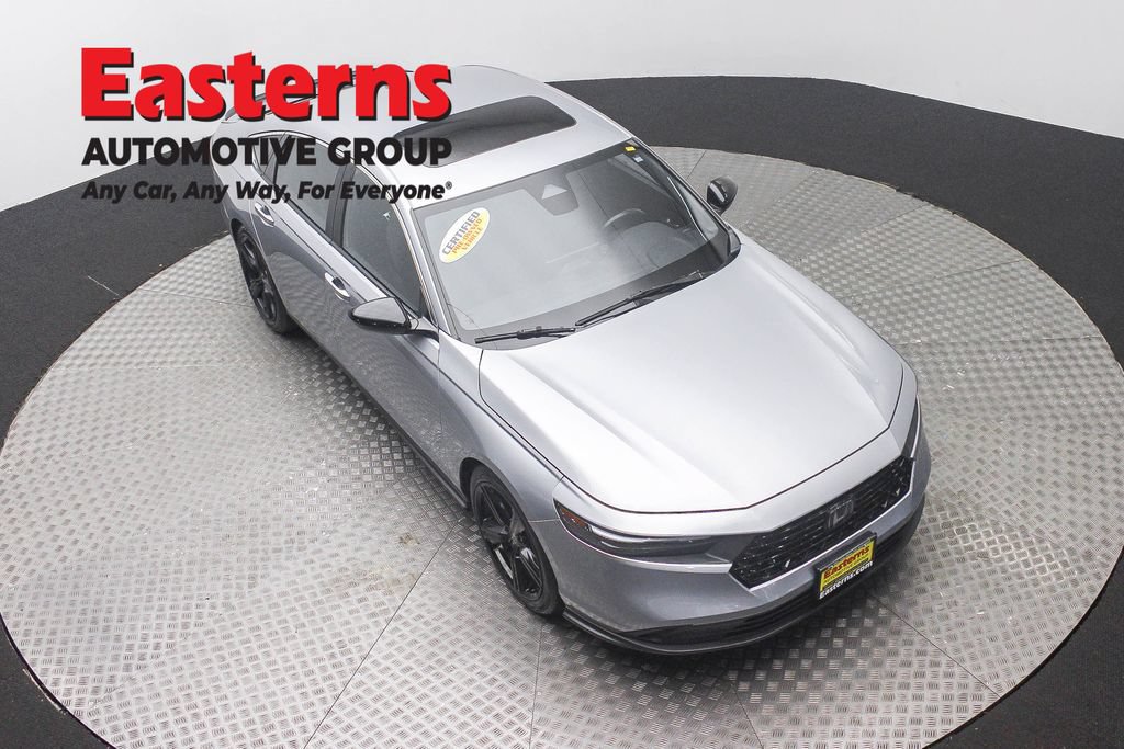 Used 2023 Honda Accord Sport image 4