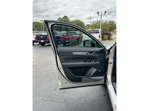 New 2025 MAZDA CX-5 AWD 2.5 S w/ Premium Plus Pkg image 6