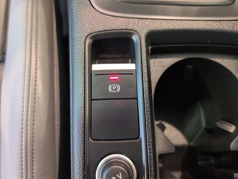 Used 2024 Audi Q3 2.0T Premium Plus w/ Premium Plus Package image 27